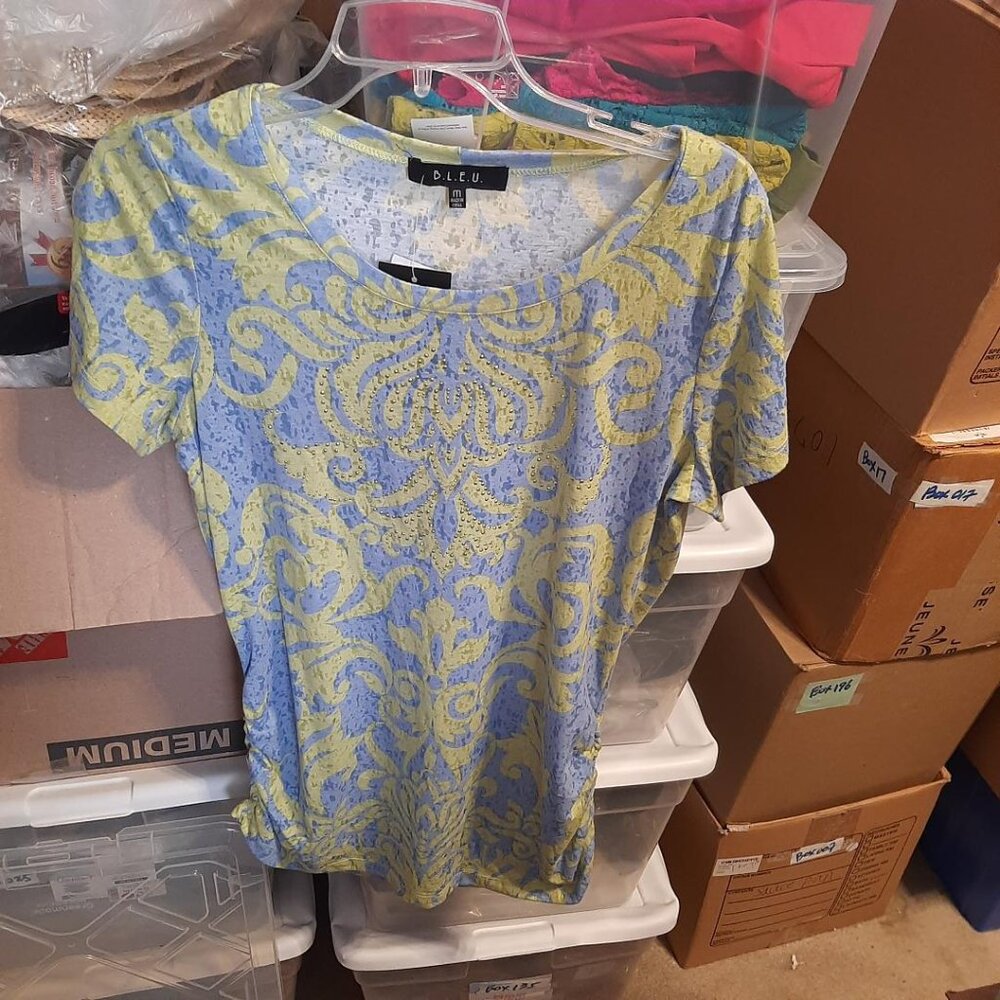 NEW ! Bleu Women Top Floral with Sequin Multicolor Size M